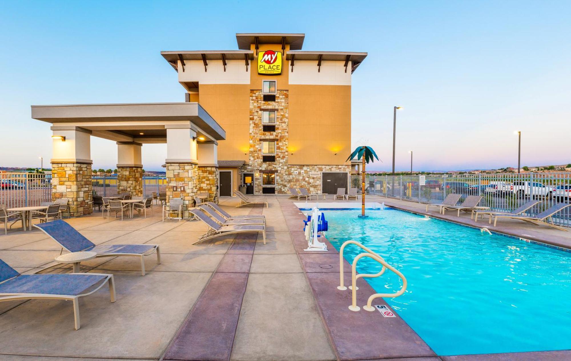 My Place Hotel - St. George, Ut Екстериор снимка